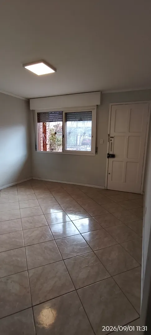 PRONTO PARA MORAR NO CENTRO: SOBRADO DE 3 DORMS, SUITE E 2 VAGAS — foto 3