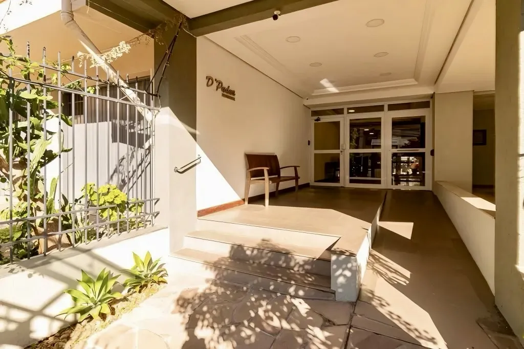 R$ 572.000 - APARTAMENTO - SACADA - 73M2 - 1 DORM - SU&Iacute;TE - 1 VAGA Rua Santo Antônio Porto Alegre - 