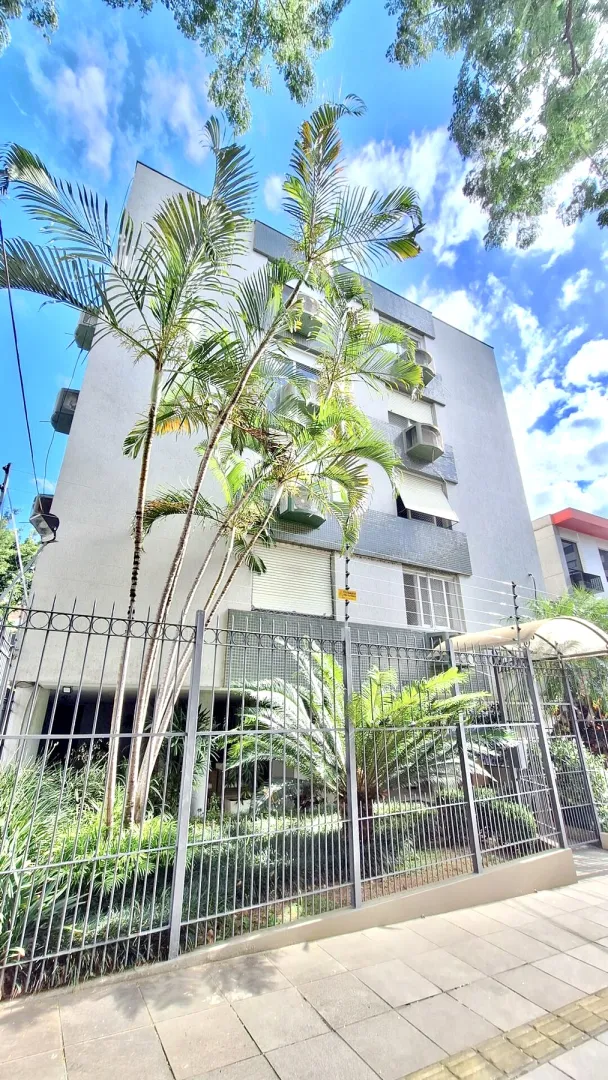 R$ 690.000 - MARAVILHOSO APARTAMENTO T&Eacute;RREO - 77M2 - 2 DORM - 1 VAGA Rua Marquês do Pombal Porto Alegre - 