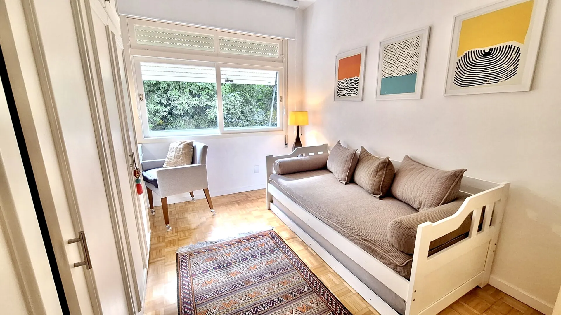 R$ 690.000 - MARAVILHOSO APARTAMENTO T&Eacute;RREO - 77M2 - 2 DORM - 1 VAGA Rua Marquês do Pombal Porto Alegre - 