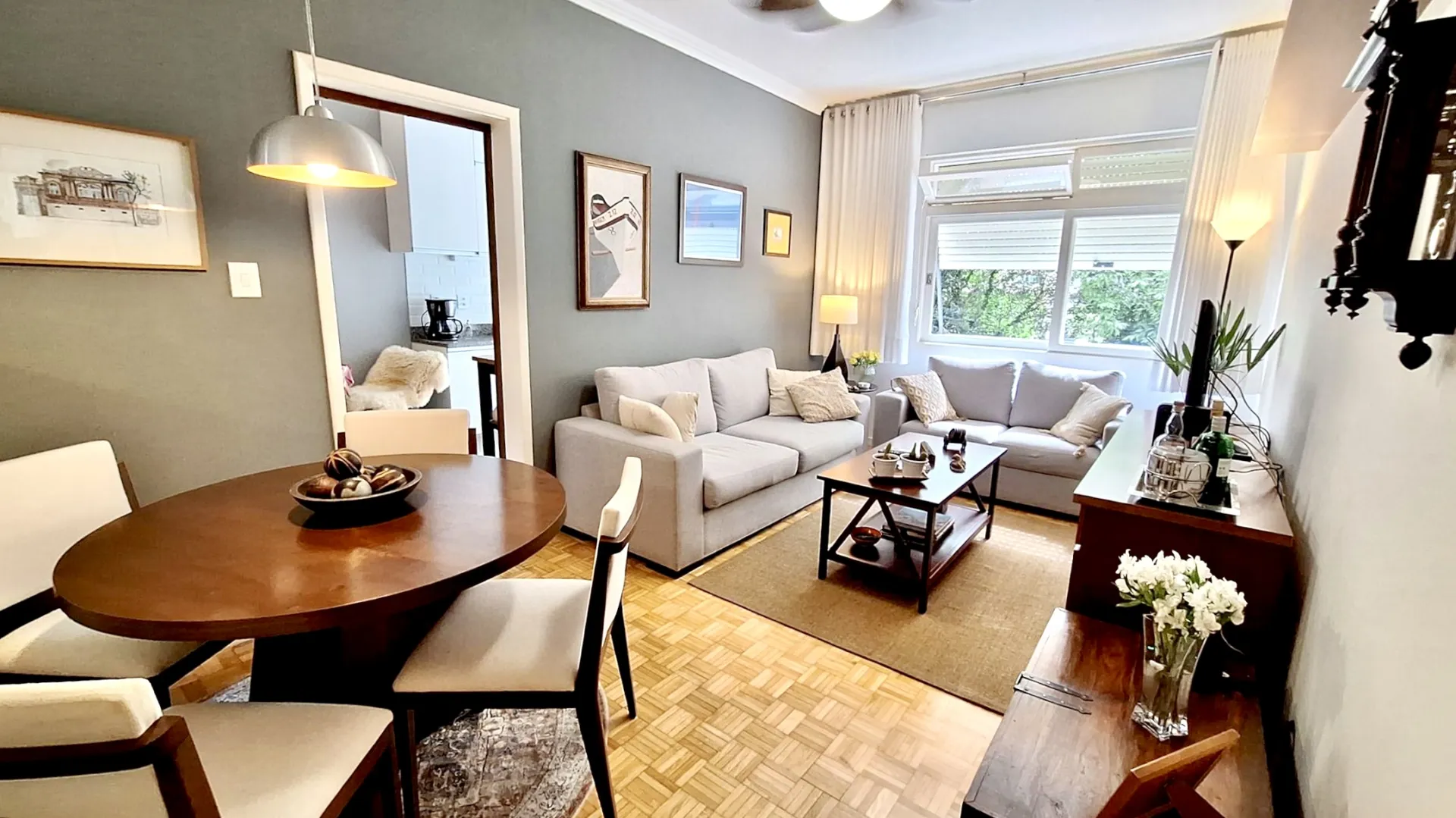R$ 690.000 - MARAVILHOSO APARTAMENTO T&Eacute;RREO - 77M2 - 2 DORM - 1 VAGA Rua Marquês do Pombal Porto Alegre - 