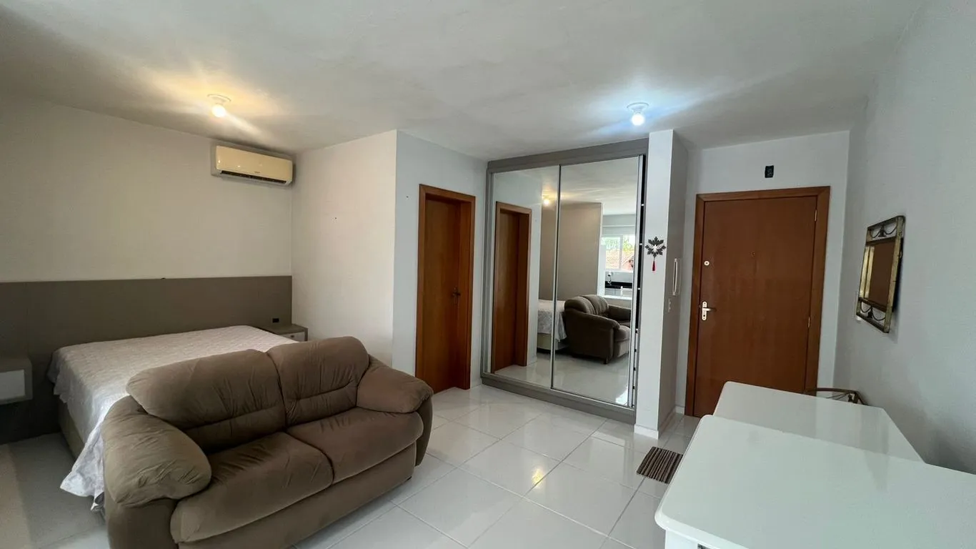 Studio mobiliado - B. Na&ccedil;&otilde;es  Timbó - 
