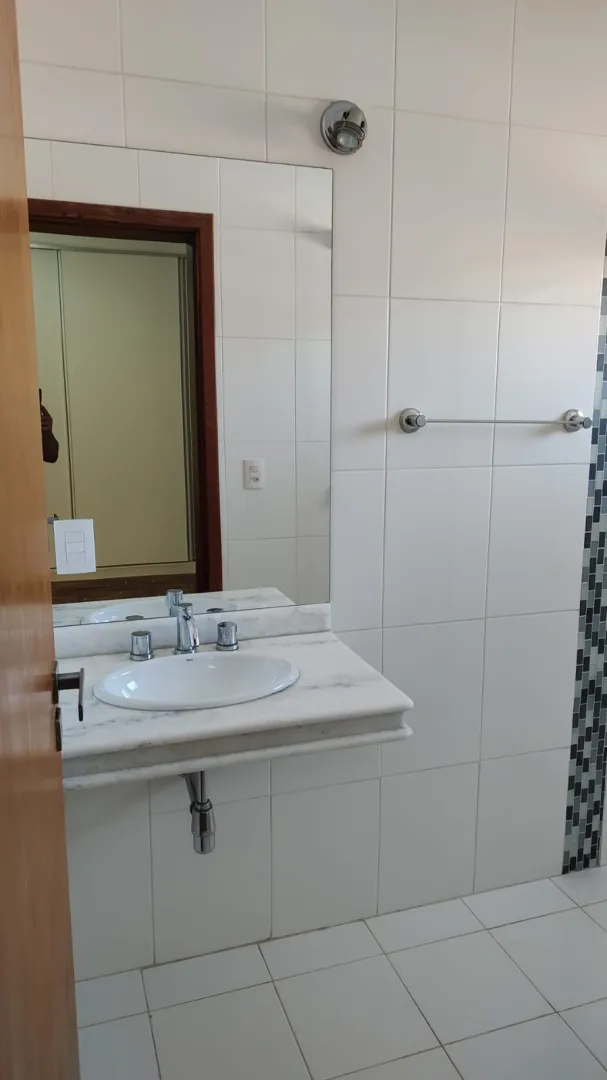 Casa para Loca&ccedil;&atilde;o - 320m - R$ 9.600 - Pacote - Cond. Aldeia da Mata - Votorantim Avenida Rogério Cassola Votorantim - 