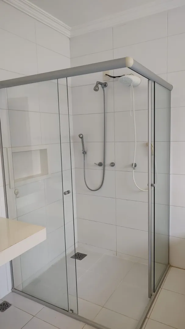 Casa para Loca&ccedil;&atilde;o - 320m - R$ 9.600 - Pacote - Cond. Aldeia da Mata - Votorantim Avenida Rogério Cassola Votorantim - 