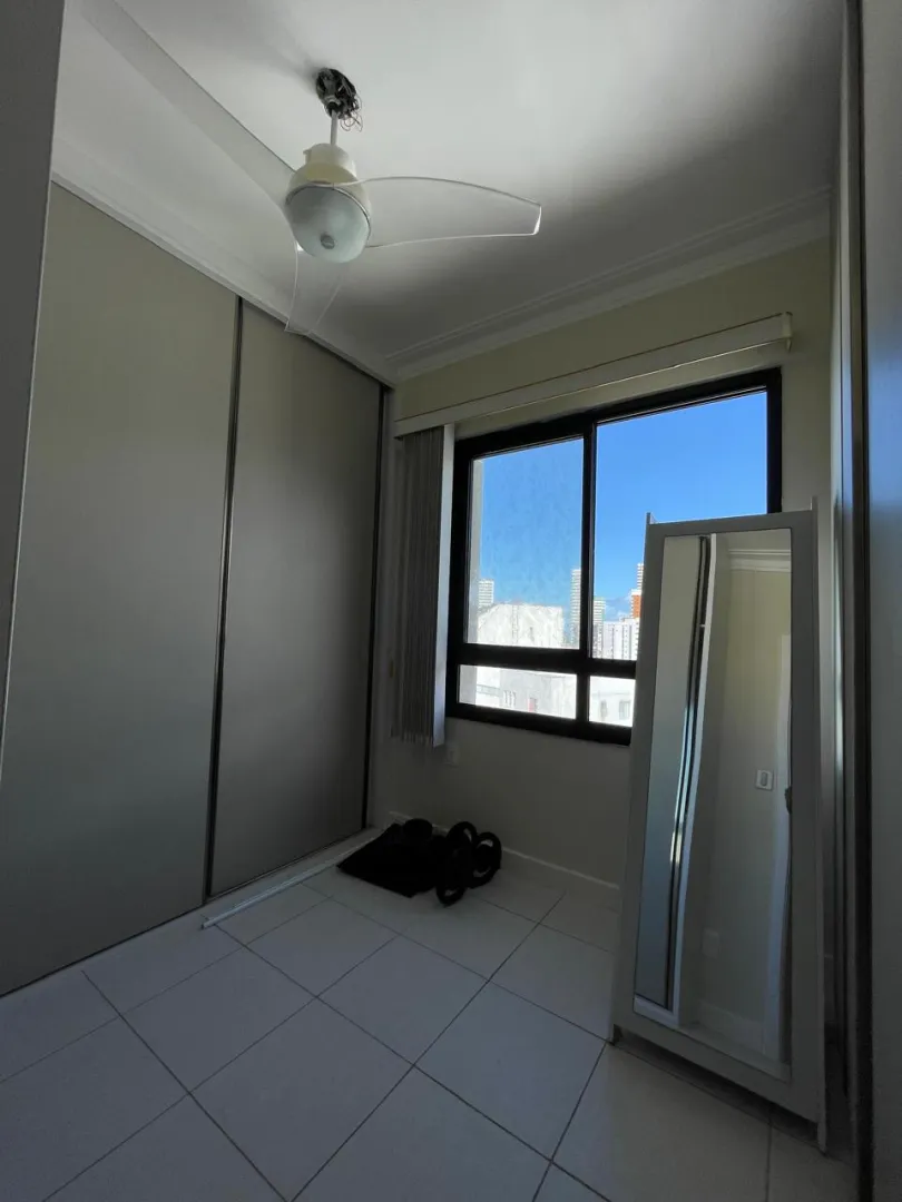 APARTAMENTO 2 QUARTOS SU&Iacute;TE 2 GARAGENS ELEVADORES &Agrave; VENDA JARDIM APIPEMA ONDINA Rua Nita Costa Salvador - 