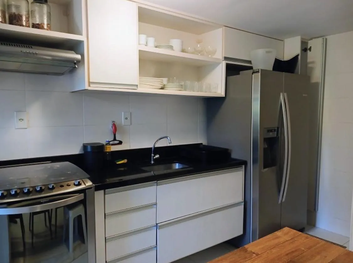 APARTAMENTO 2 SU&Iacute;TES VARANDA GARAGENS PISCINA ACESSO &Agrave; PRAIA &Agrave; VENDA PRAIA FORTE  Mata de São João - 