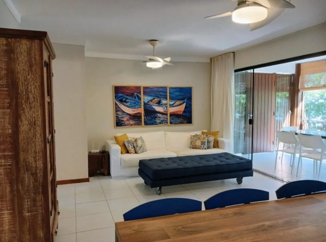 APARTAMENTO 2 SU&Iacute;TES VARANDA GARAGENS PISCINA ACESSO &Agrave; PRAIA &Agrave; VENDA PRAIA FORTE  Mata de São João - 