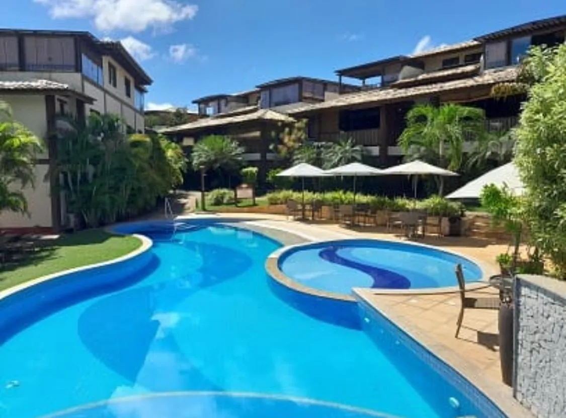APARTAMENTO 2 SU&Iacute;TES VARANDA GARAGENS PISCINA ACESSO &Agrave; PRAIA &Agrave; VENDA PRAIA FORTE  Mata de São João - 
