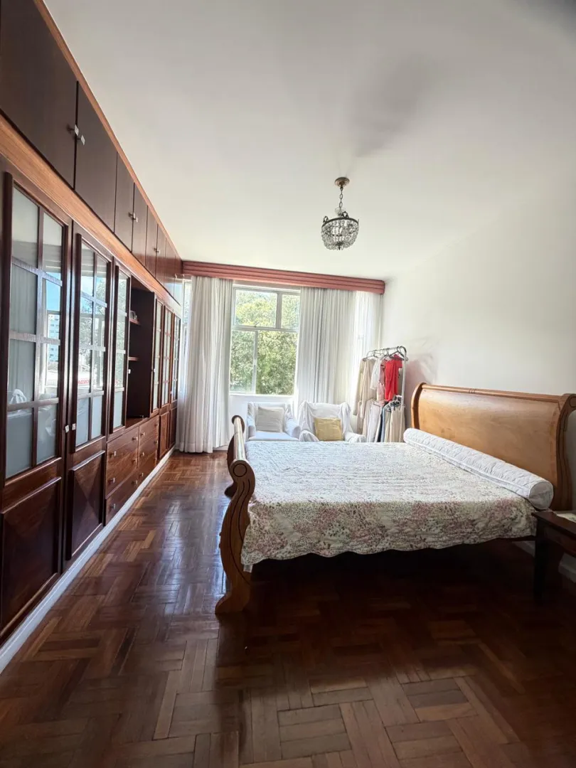 APARTAMENTO 4 QUARTOS SU&Iacute;TE GARAGENS ELEVADORES PORTARIA &Agrave; VENDA CORREDOR DA VIT&Oacute;RIA Avenida Sete de Setembro Salvador - 