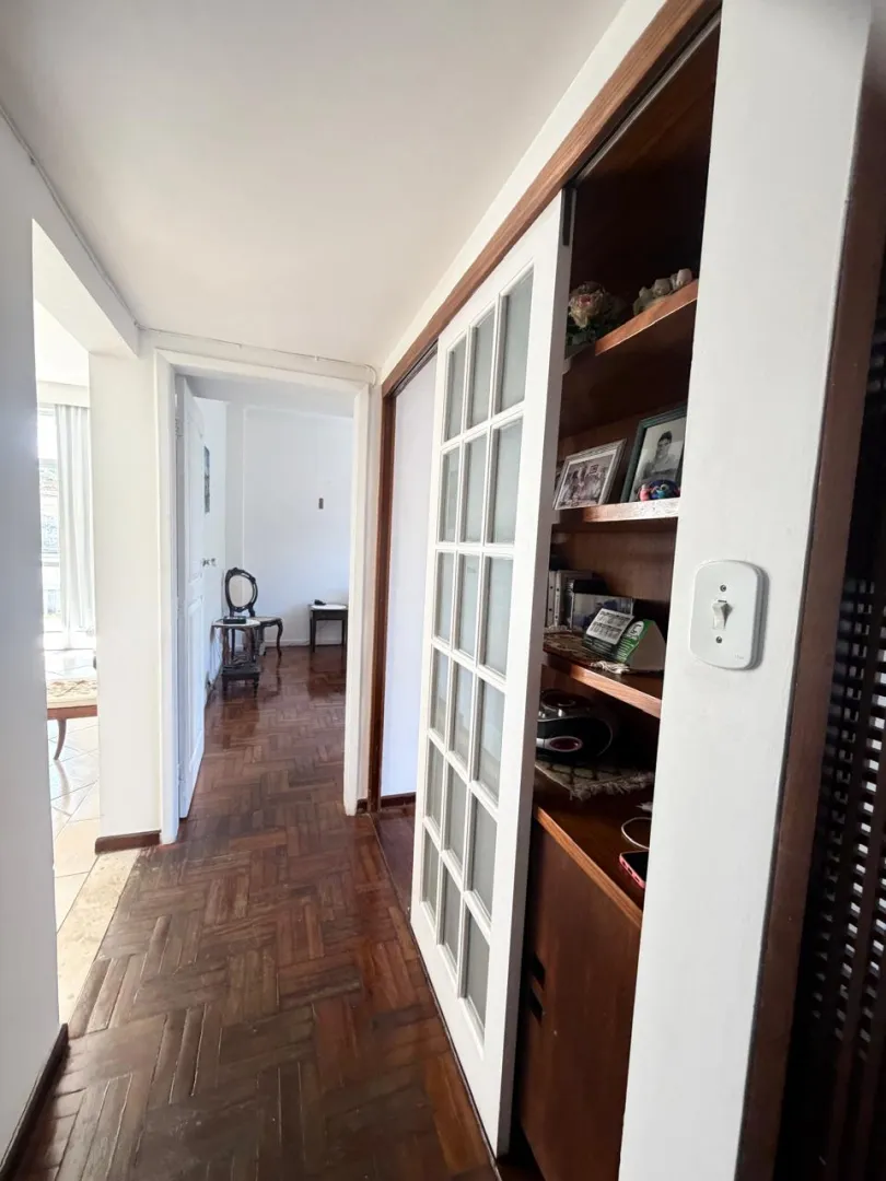 APARTAMENTO 4 QUARTOS SU&Iacute;TE GARAGENS ELEVADORES PORTARIA &Agrave; VENDA CORREDOR DA VIT&Oacute;RIA Avenida Sete de Setembro Salvador - 