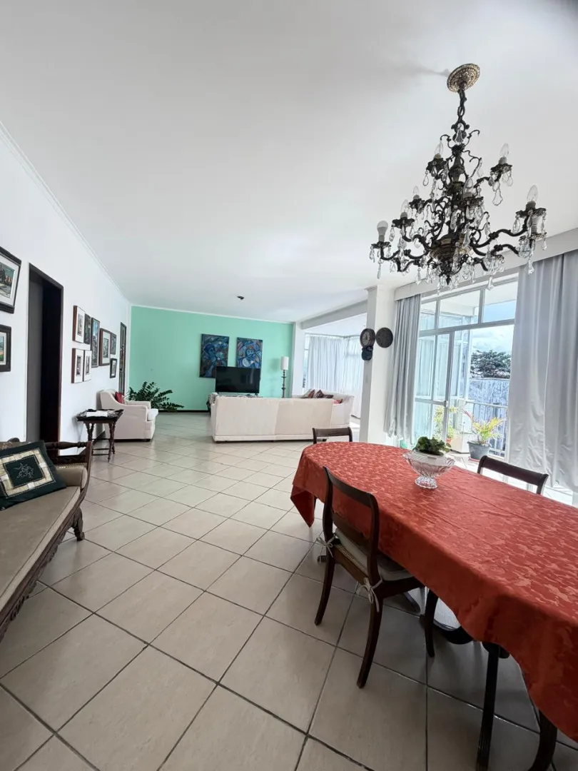 APARTAMENTO 4 QUARTOS SU&Iacute;TE GARAGENS ELEVADORES PORTARIA &Agrave; VENDA CORREDOR DA VIT&Oacute;RIA Avenida Sete de Setembro Salvador - 