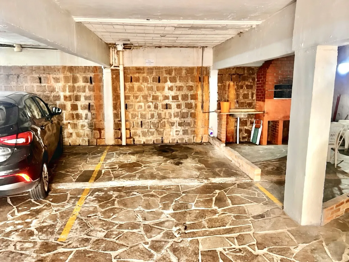 R$ 375.000 - OPORTUNIDADE - APARTAMENTO - 92M2 - 2 DORM - SU&Iacute;TE - 1 VAGA Rua Enes Bandeira Porto Alegre - 