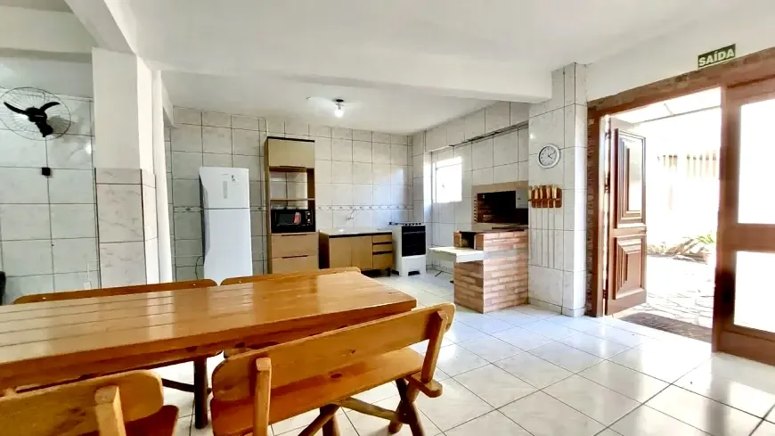 R$ 649.000 - &Oacute;TIMO APARTAMENTO - 94M2 - 3 DORM - SU&Iacute;TE - REFORMADO - MOBILIADO - 1 VAGA Rua Professor Cristiano Fischer Porto Alegre - 