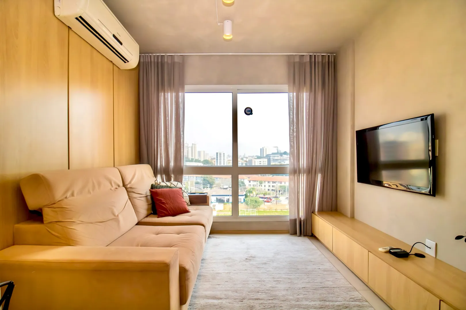 R$ 680.000 - JOY - APARTAMENTO - 63M2 - 2 DORM - SU&Iacute;TE - VISTA - 2 VAGAS - INFRA Rua Bezerra de Menezes Porto Alegre - 