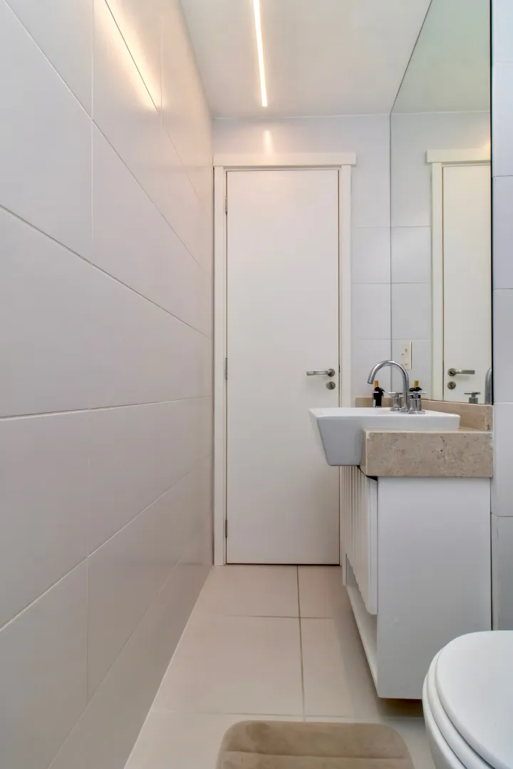 R$ 680.000 - JOY - APARTAMENTO - 63M2 - 2 DORM - SU&Iacute;TE - VISTA - 2 VAGAS - INFRA Rua Bezerra de Menezes Porto Alegre - 