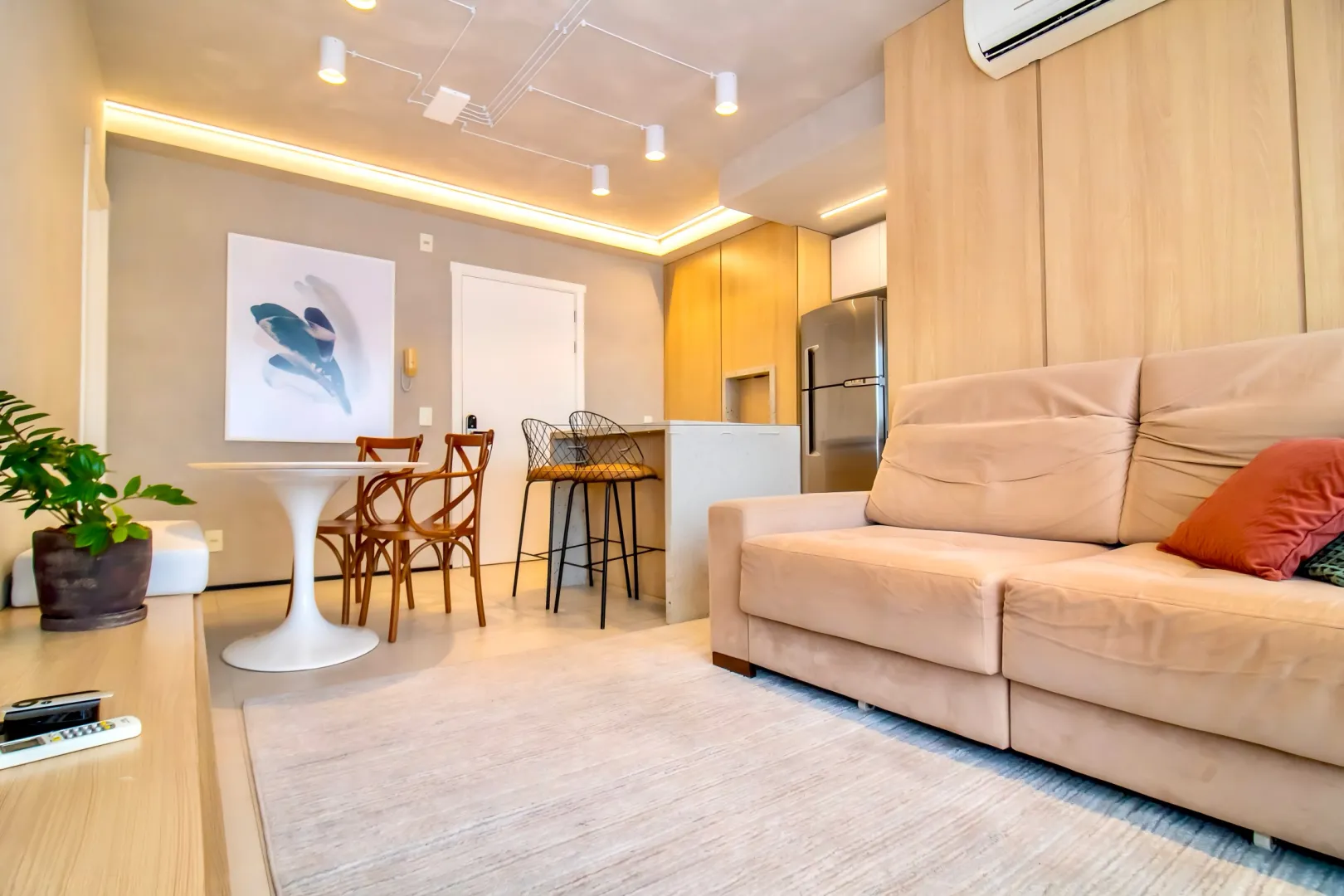 R$ 680.000 - JOY - APARTAMENTO - 63M2 - 2 DORM - SU&Iacute;TE - VISTA - 2 VAGAS - INFRA Rua Bezerra de Menezes Porto Alegre - 