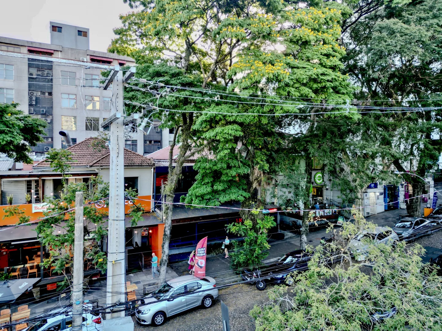 R$ 5.400.000 - PARC&Atilde;O - IM&Oacute;VEL COMERCIAL - 350M2 - LOCALIZA&Ccedil;&Atilde;O PRIVILEGIADA Rua Comendador Caminha Porto Alegre - 