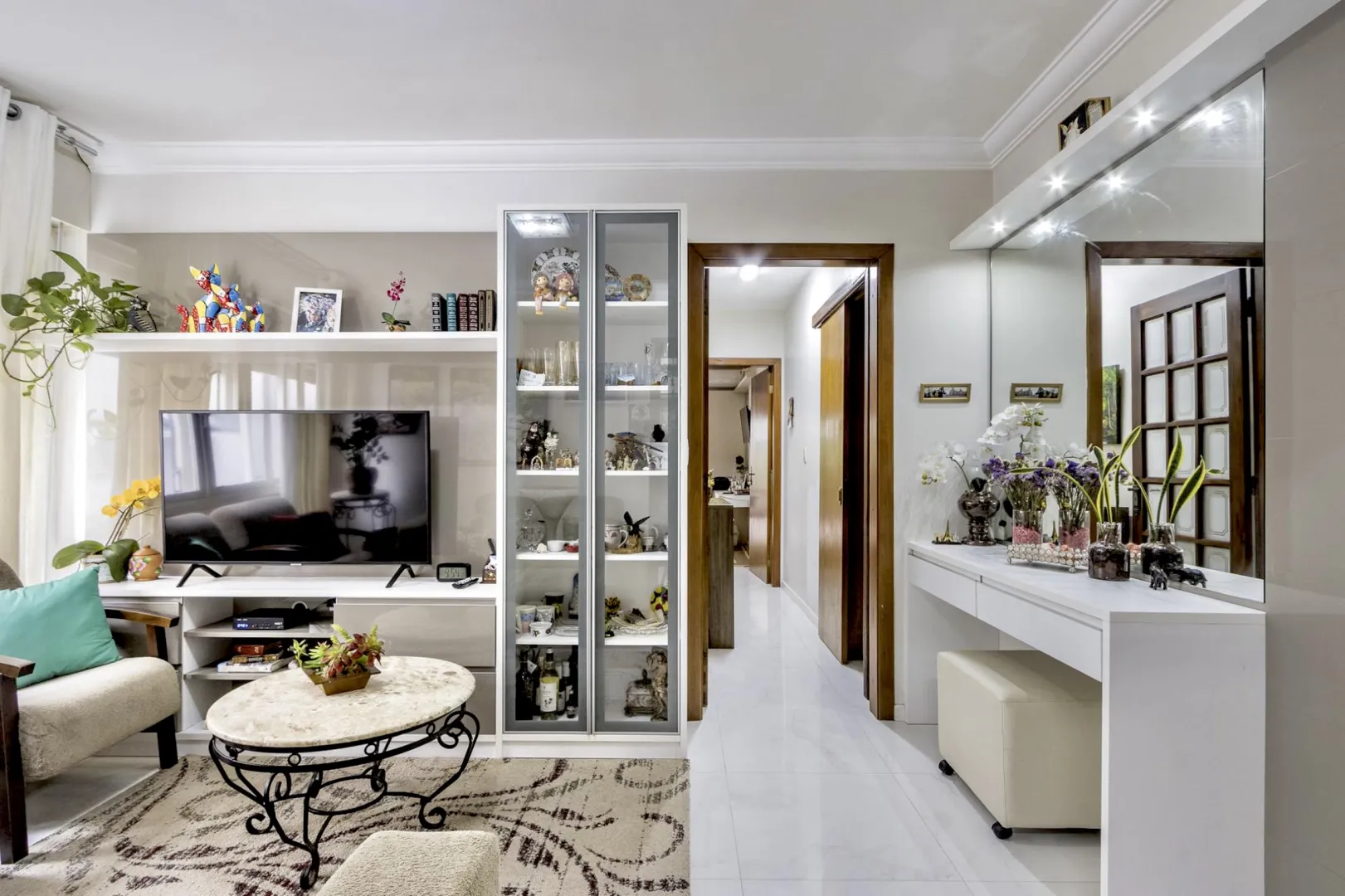 R$ 598.000 - LINDO APARTAMENTO GARDEN - 99M2 - 2 DORM - P&Aacute;TIO PRIVATIVO - 2 VAGAS Avenida Bagé Porto Alegre - 