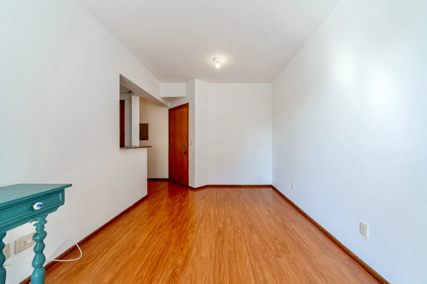 R$ 465.000 - &Oacute;TIMO APARTAMENTO - 51M2 - 1 DORM - SACAD&Atilde;O - 1 VAGA Rua Carvalho Monteiro Porto Alegre - 