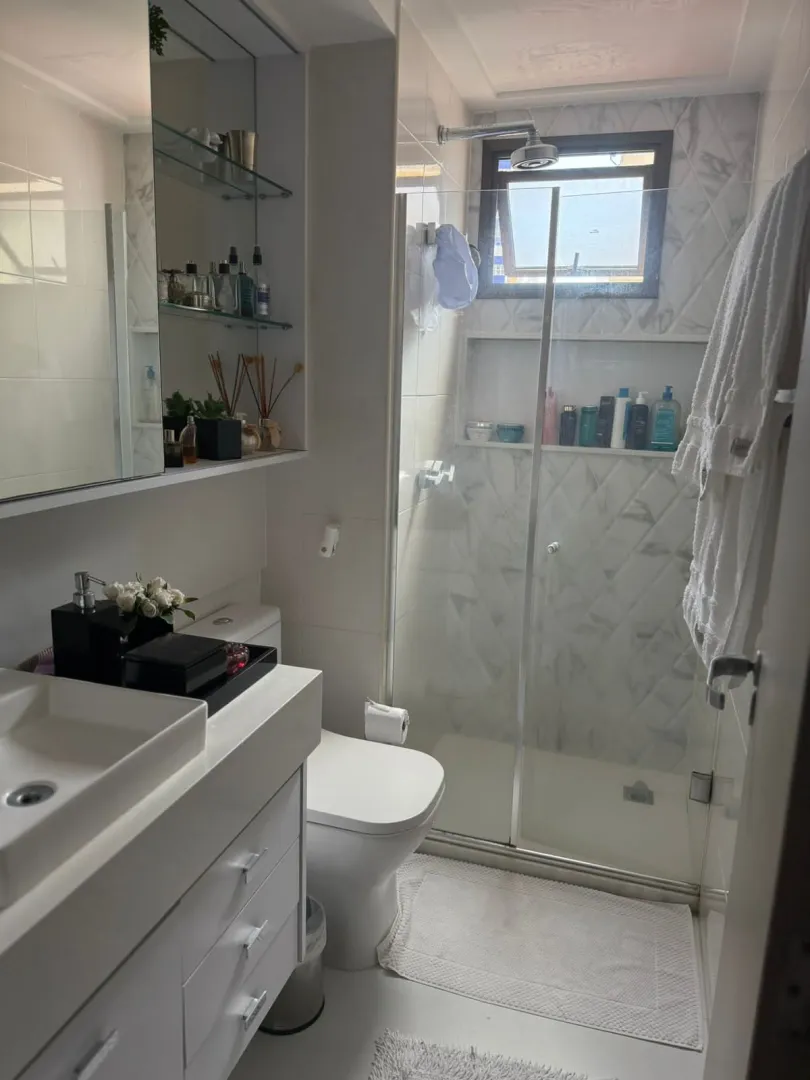 APARTAMENTO 3 QUARTOS 2 SU&Iacute;TES HOME VARANDA LAVABO 2 GARAGENS &Agrave; VENDA NA BARRA! Avenida Princesa Isabel Salvador - 