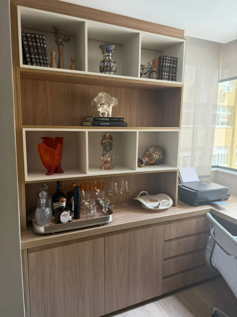 APARTAMENTO 3 QUARTOS 2 SU&Iacute;TES HOME VARANDA LAVABO 2 GARAGENS &Agrave; VENDA NA BARRA! Avenida Princesa Isabel Salvador - 