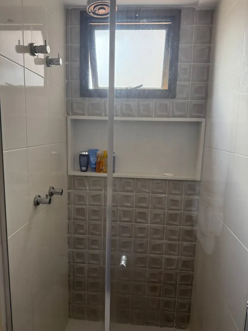 APARTAMENTO 3 QUARTOS 2 SU&Iacute;TES HOME VARANDA LAVABO 2 GARAGENS &Agrave; VENDA NA BARRA! Avenida Princesa Isabel Salvador - 