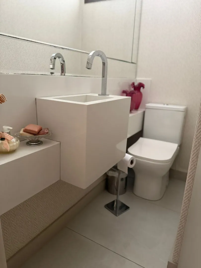 APARTAMENTO 3 QUARTOS 2 SU&Iacute;TES HOME VARANDA LAVABO 2 GARAGENS &Agrave; VENDA NA BARRA! Avenida Princesa Isabel Salvador - 