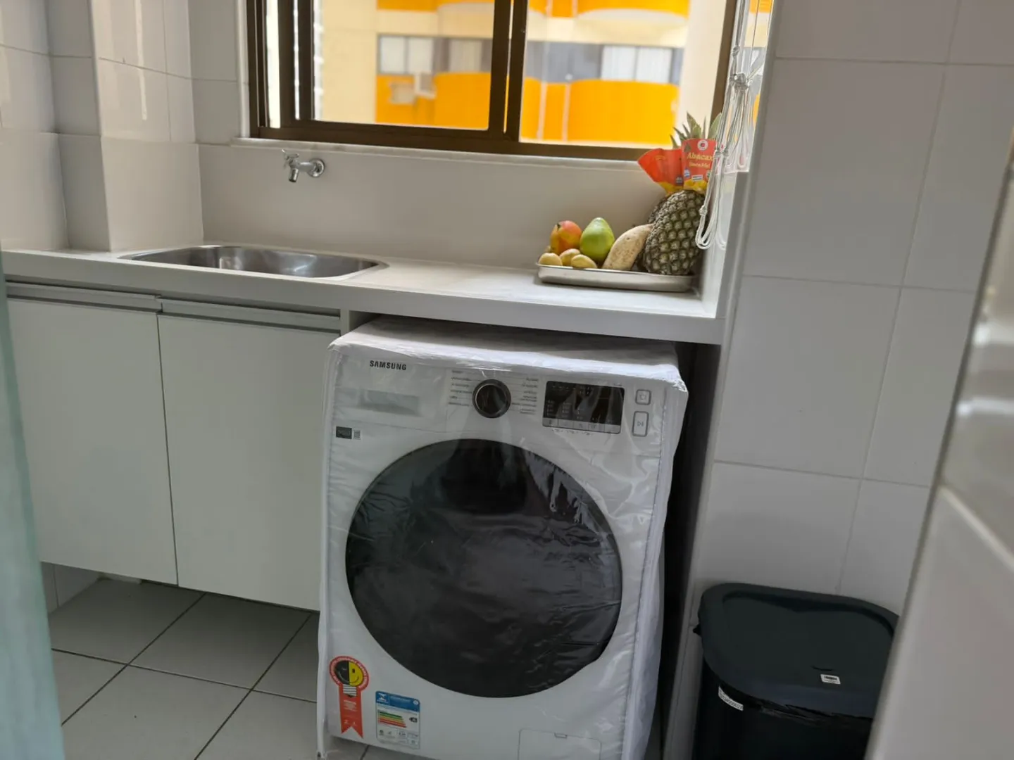 APARTAMENTO 3 QUARTOS 2 SU&Iacute;TES HOME VARANDA LAVABO 2 GARAGENS &Agrave; VENDA NA BARRA! Avenida Princesa Isabel Salvador - 