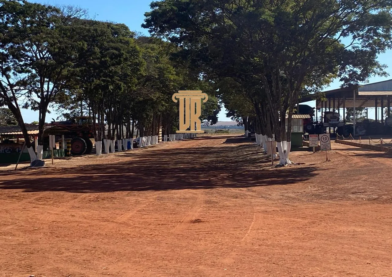 FAZENDA DE 5.000 HECTARES EM UNA&Iacute; - MG  Unaí - 