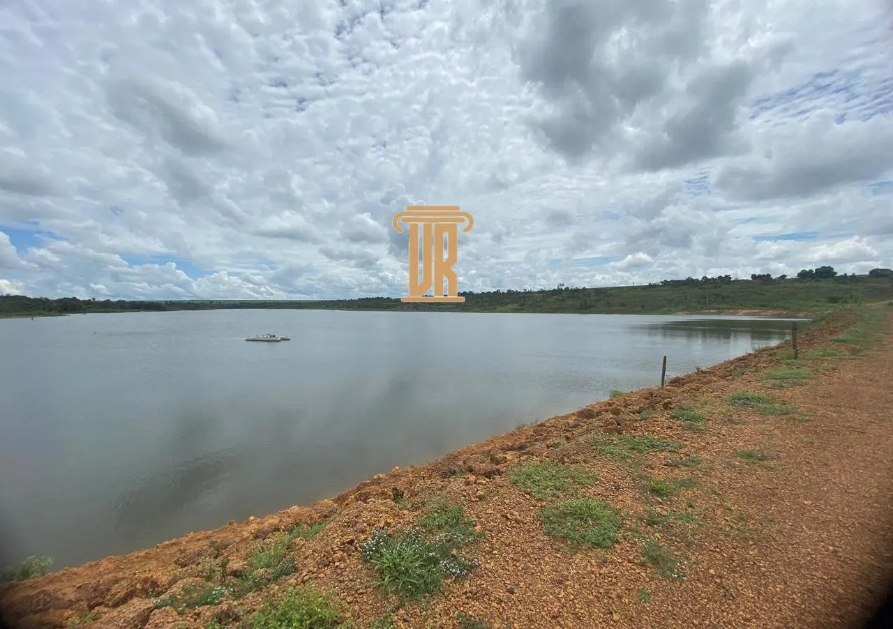 FAZENDA DE 5.000 HECTARES EM UNA&Iacute; - MG  Unaí - 