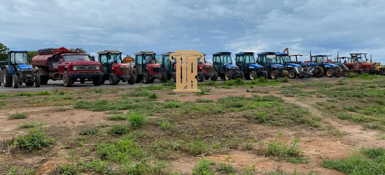 FAZENDA DE 5.000 HECTARES EM UNA&Iacute; - MG  Unaí - 