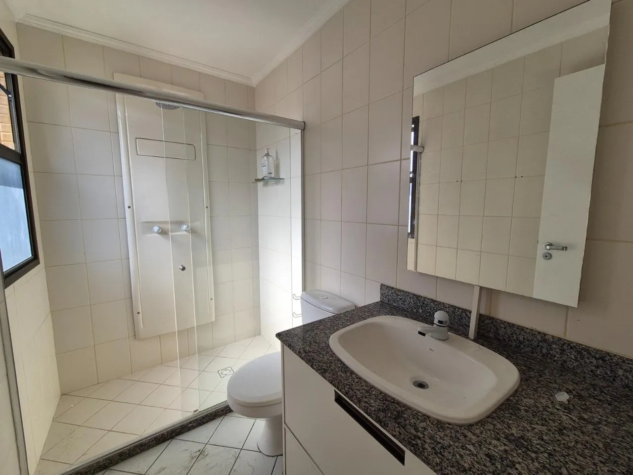 APARTAMENTO ALTO PADR&Atilde;O 4 QUARTOS 3 SU&Iacute;TES VARANDA PISCINA ACADEMIA &Agrave; VENDA NA PITUBA! Rua Ceará Salvador - 