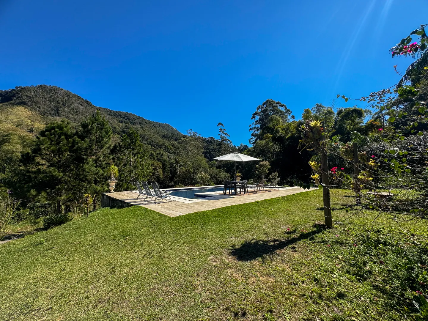 Hotel / Pousada - Esta&ccedil;&atilde;o Lumiar &agrave; venda em Nova Friburgo, RJ  Nova Friburgo - 