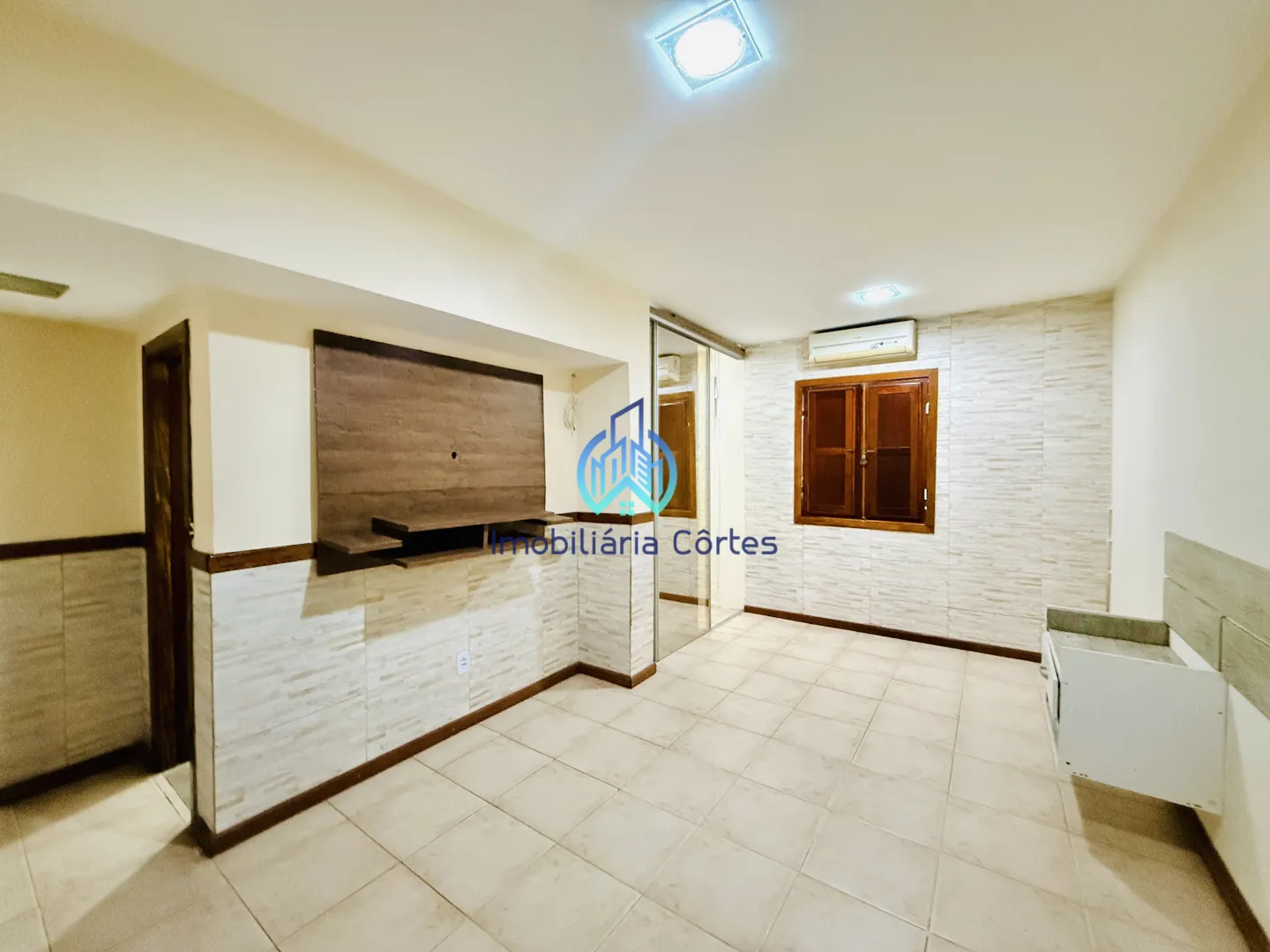 CASA COM PISCINA E ESPA&Ccedil;O GOURMET &Agrave; VENDA EM GUAPIMIRIM  Guapimirim - 