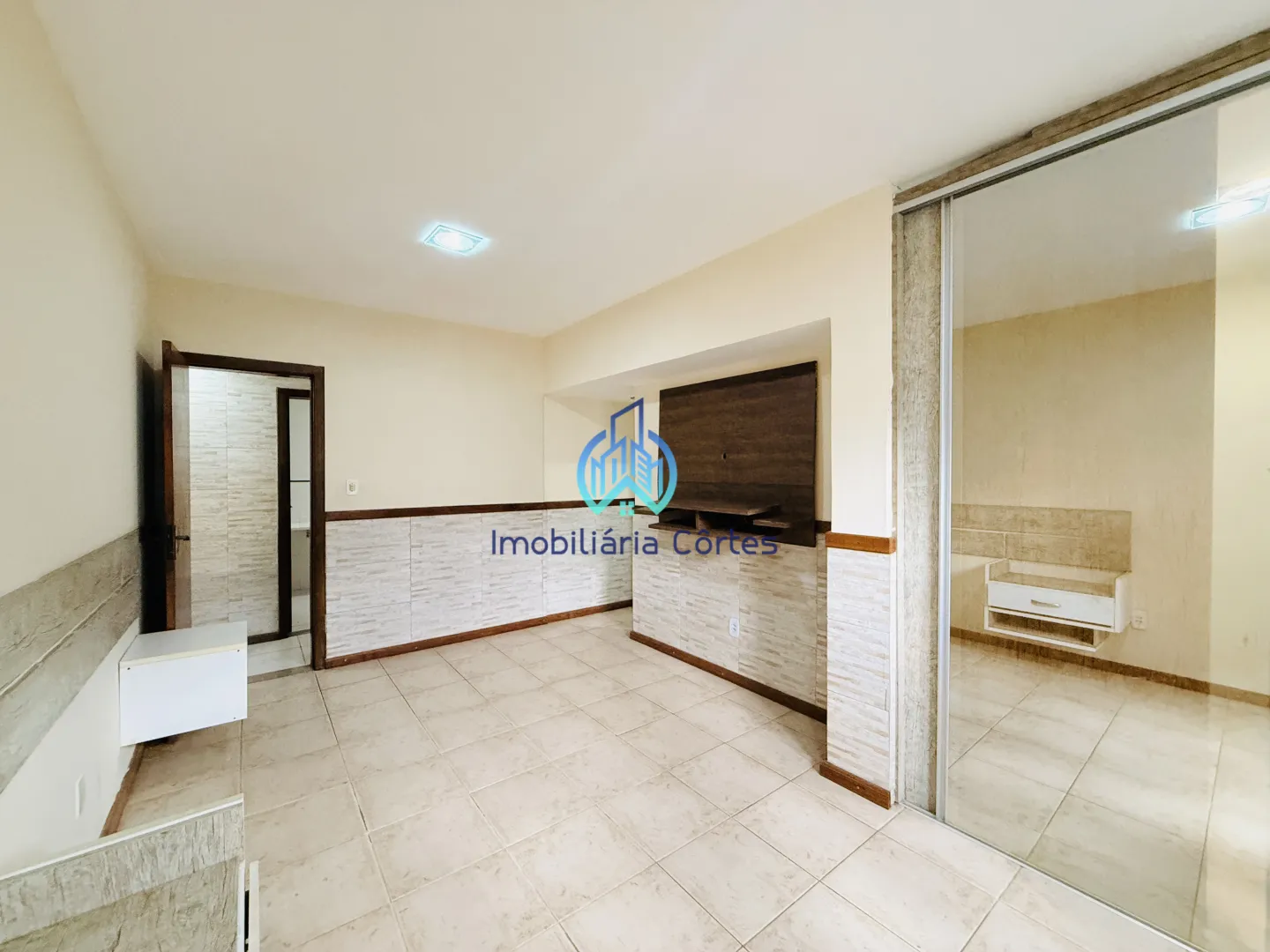 CASA COM PISCINA E ESPA&Ccedil;O GOURMET &Agrave; VENDA EM GUAPIMIRIM  Guapimirim - 