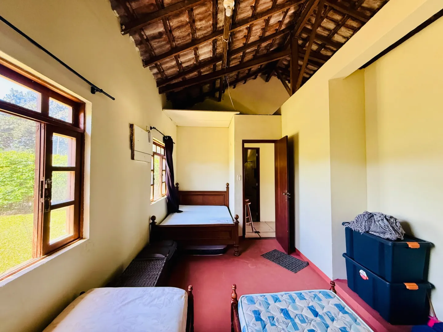 🏡 CASA COM PISCINA &Agrave; VENDA EM GUAPIMIRIM &ndash; 906 m&sup2; DE TERRENO  Guapimirim - 