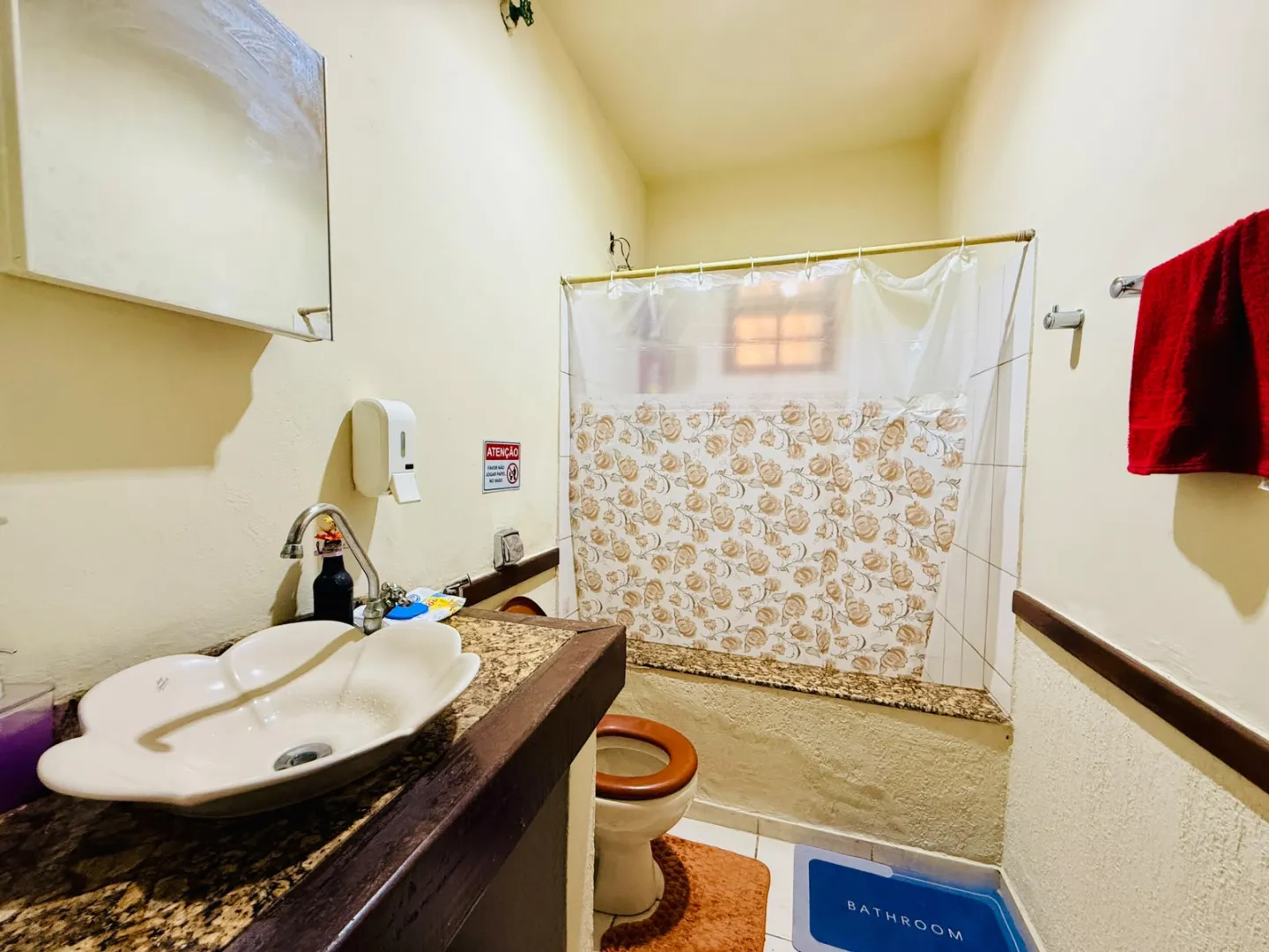 🏡 CASA COM PISCINA &Agrave; VENDA EM GUAPIMIRIM &ndash; 906 m&sup2; DE TERRENO  Guapimirim - 