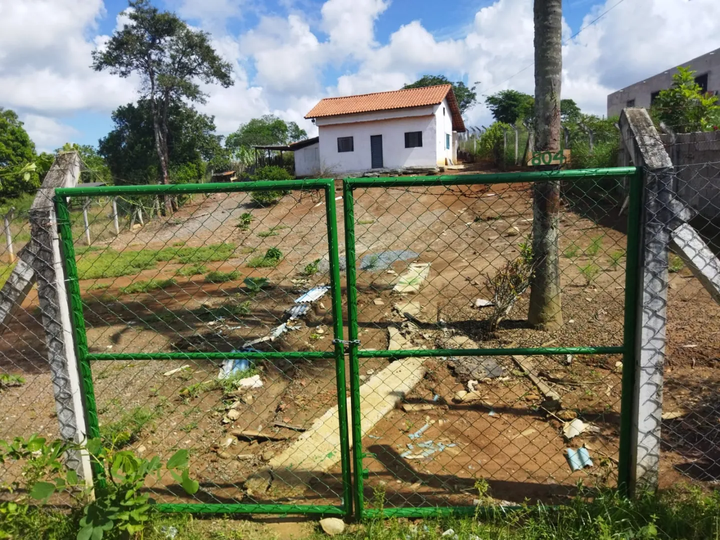 São 1.000 m2 de terreno com casa pequena — foto 10