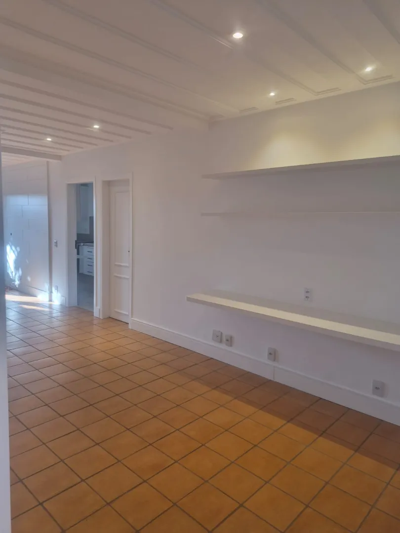 Casa semi geminada a venda em condom&iacute;nio Parque Imperador Campinas  Campinas - 