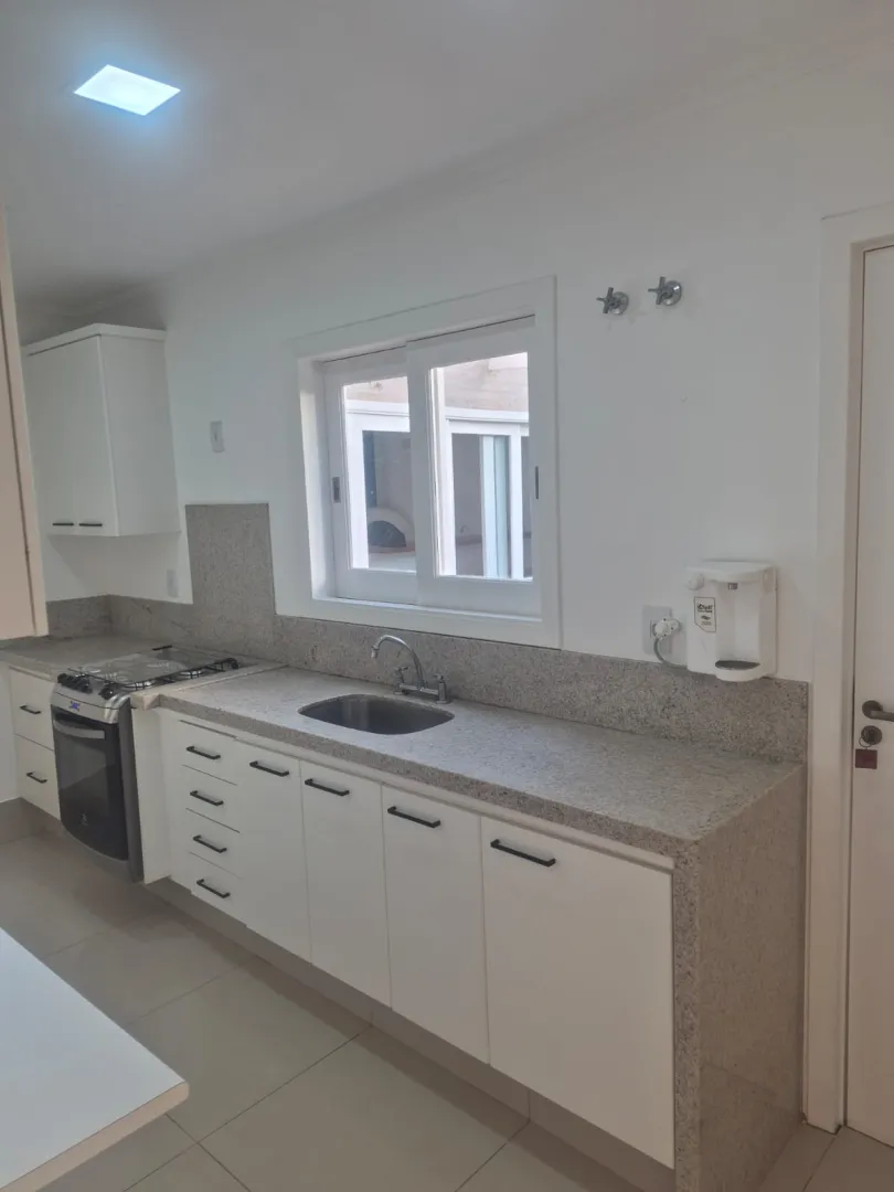 Casa semi geminada a venda em condom&iacute;nio Parque Imperador Campinas  Campinas - 
