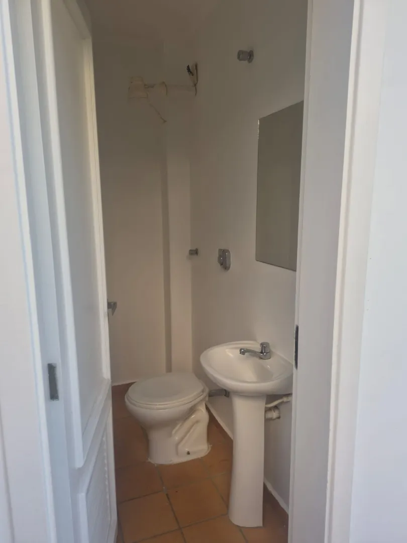 Casa semi geminada a venda em condom&iacute;nio Parque Imperador Campinas  Campinas - 