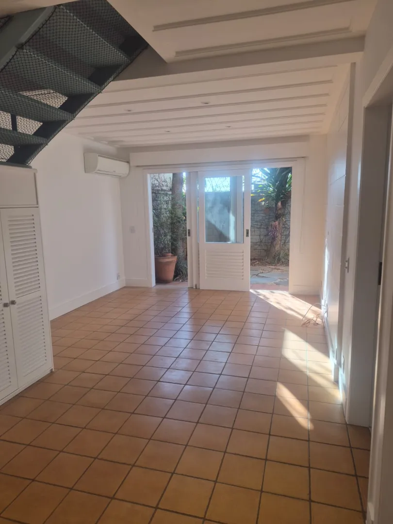 Casa semi geminada a venda em condom&iacute;nio Parque Imperador Campinas  Campinas - 
