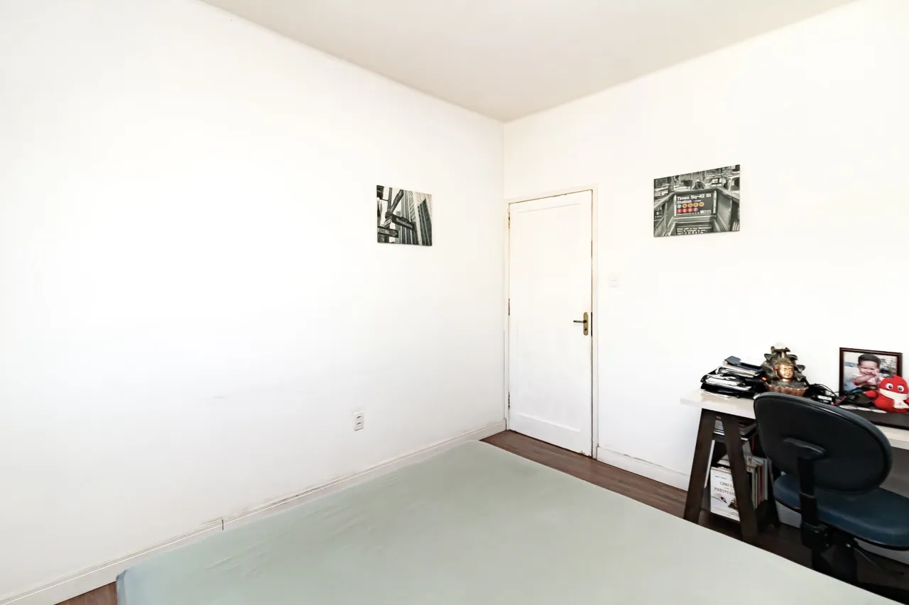 R$ 380.000 - OPORTUNIDADE - BELO APARTAMENTO - 82M2 - 2 DORM - VISTA Rua Coronel Bordini Porto Alegre - 