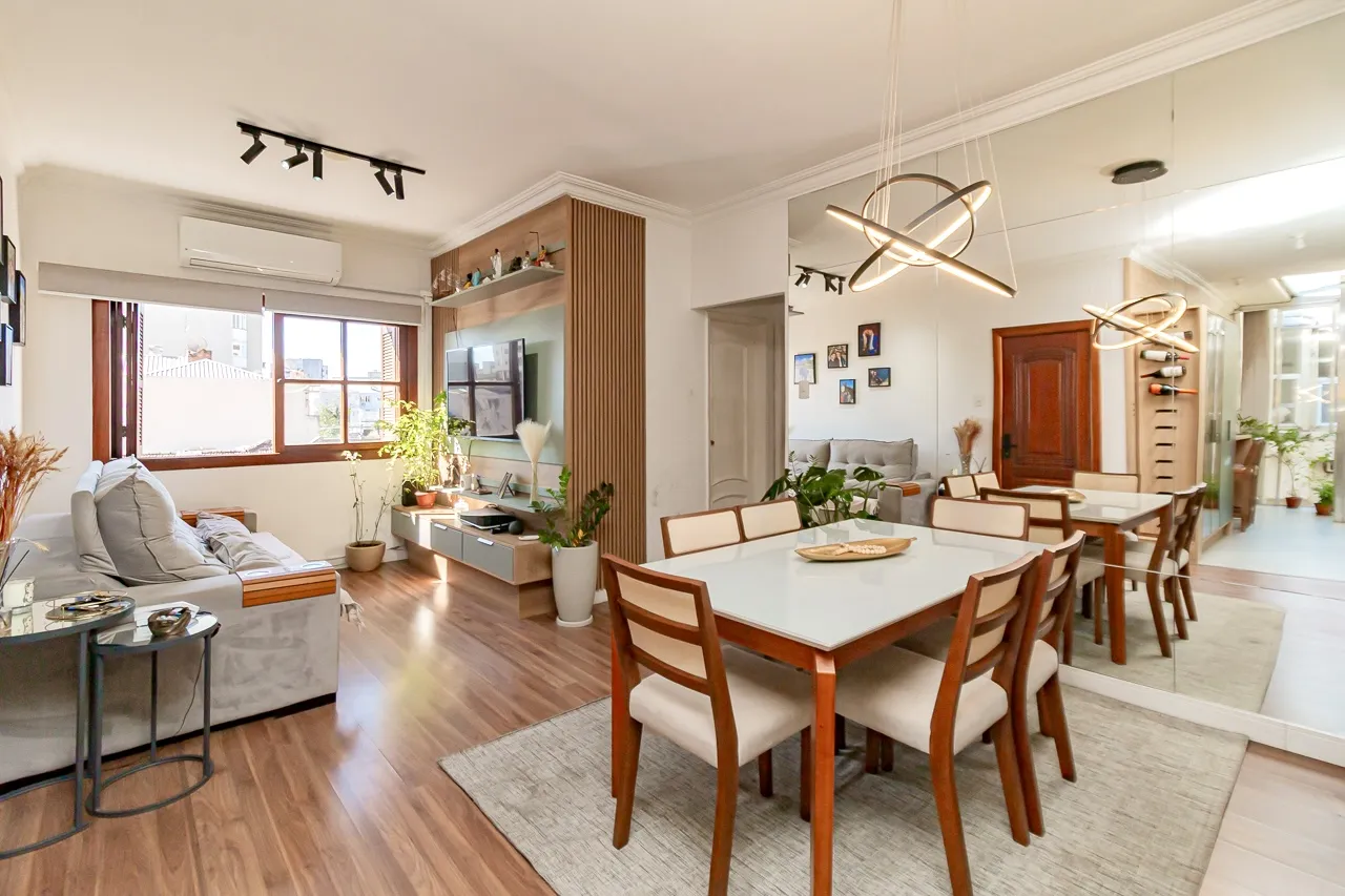 R$ 380.000 - OPORTUNIDADE - BELO APARTAMENTO - 82M2 - 2 DORM - VISTA Rua Coronel Bordini Porto Alegre - 
