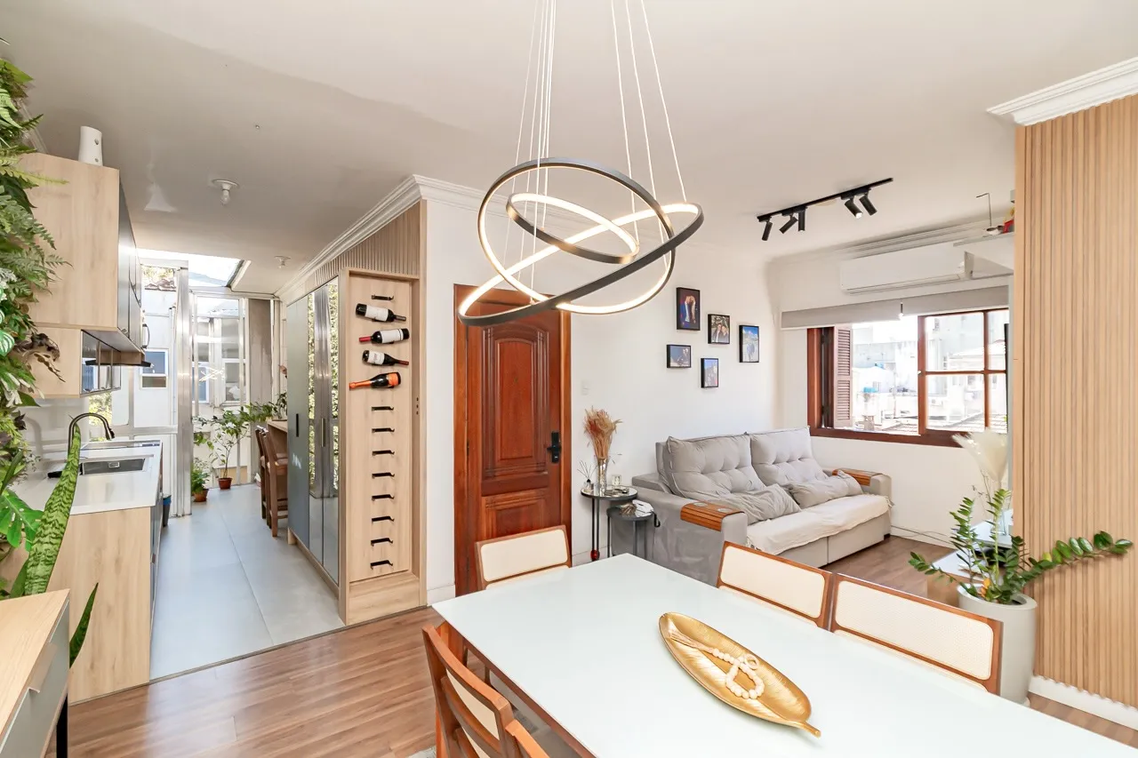 R$ 380.000 - OPORTUNIDADE - BELO APARTAMENTO - 82M2 - 2 DORM - VISTA Rua Coronel Bordini Porto Alegre - 