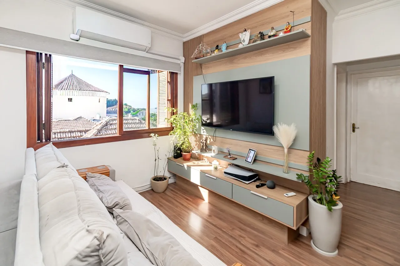 R$ 380.000 - OPORTUNIDADE - BELO APARTAMENTO - 82M2 - 2 DORM - VISTA Rua Coronel Bordini Porto Alegre - 