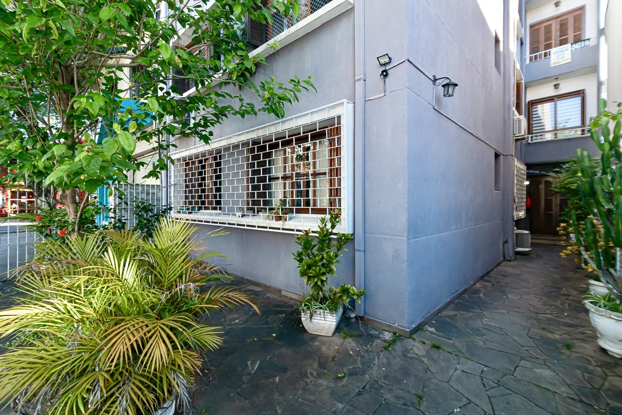 R$ 380.000 - OPORTUNIDADE - BELO APARTAMENTO - 82M2 - 2 DORM - VISTA Rua Coronel Bordini Porto Alegre - 