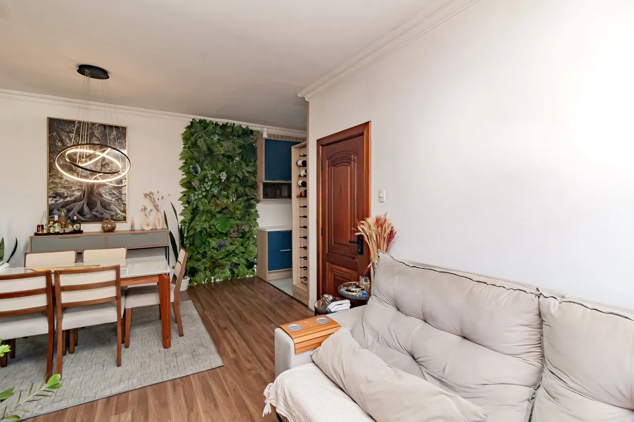 R$ 380.000 - OPORTUNIDADE - BELO APARTAMENTO - 82M2 - 2 DORM - VISTA Rua Coronel Bordini Porto Alegre - 