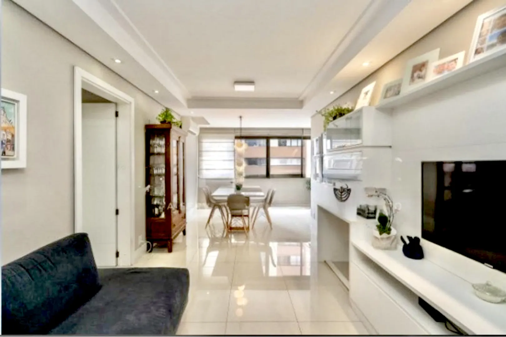 R$ 729.000 - LINDO APARTAMENTO - 95M2 - 3 DORM - SU&Iacute;TE COM SACADA - 2 VAGAS - INFRA Avenida Dom Cláudio José Gonçalves Ponce de Leão Porto Alegre - 