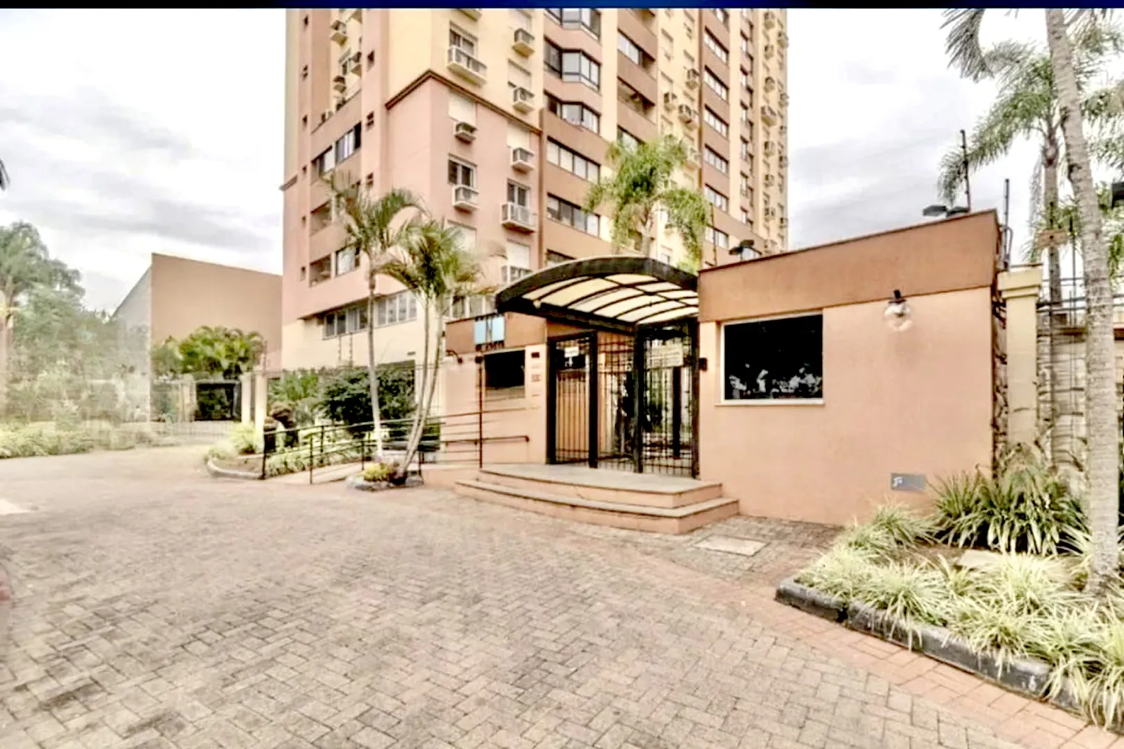 R$ 729.000 - LINDO APARTAMENTO - 95M2 - 3 DORM - SU&Iacute;TE COM SACADA - 2 VAGAS - INFRA Avenida Dom Cláudio José Gonçalves Ponce de Leão Porto Alegre - 